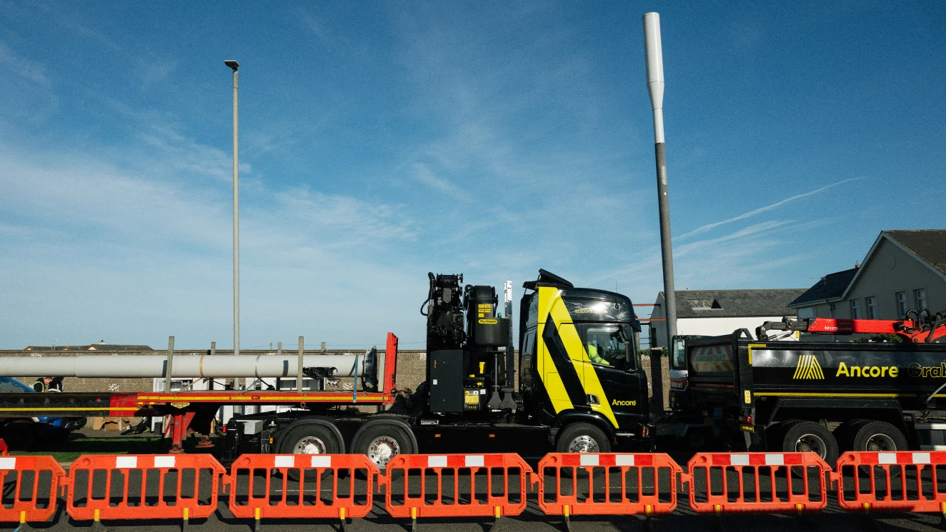 Streetworks mobile phone cell site