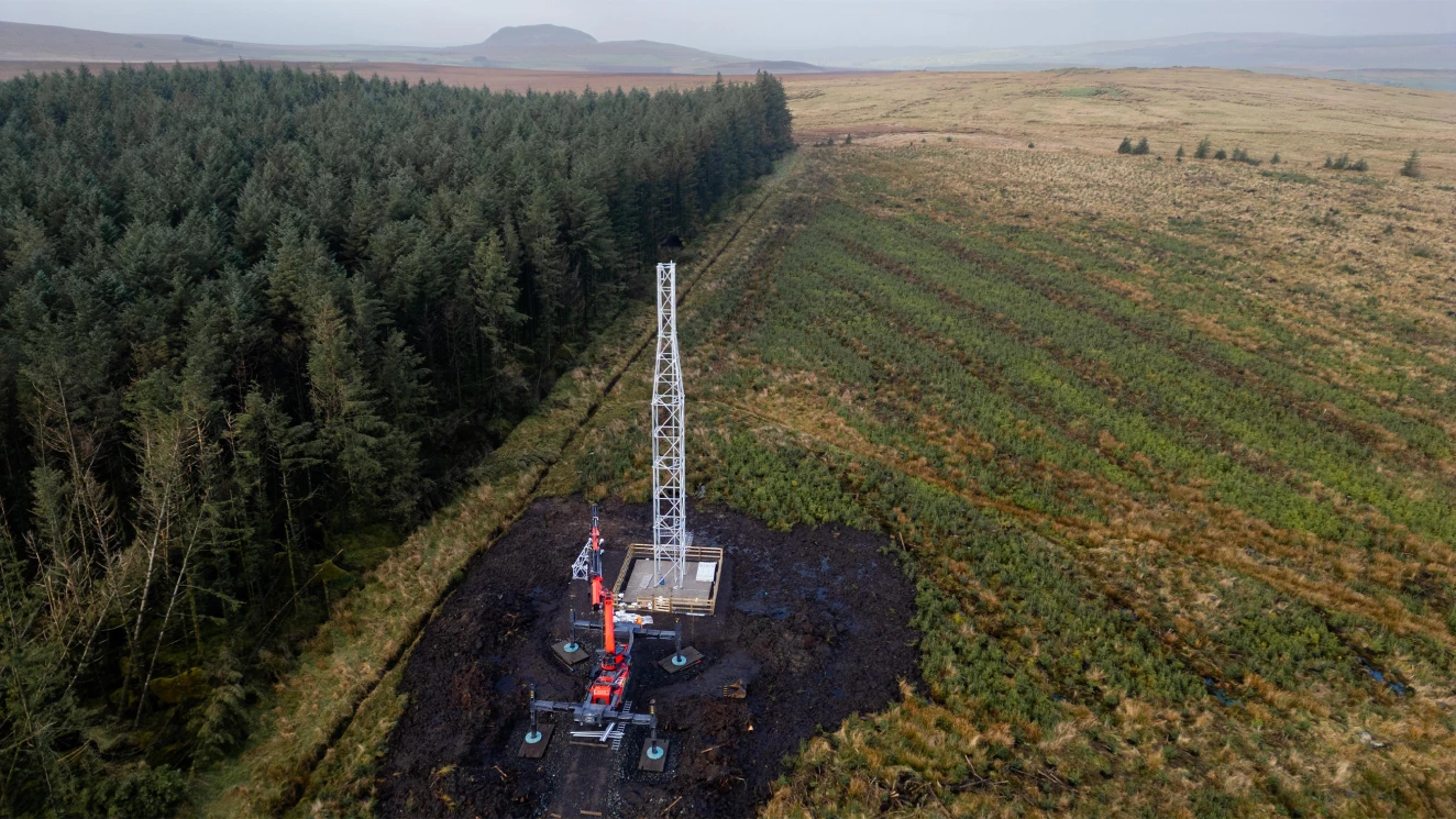 Remote tower erection