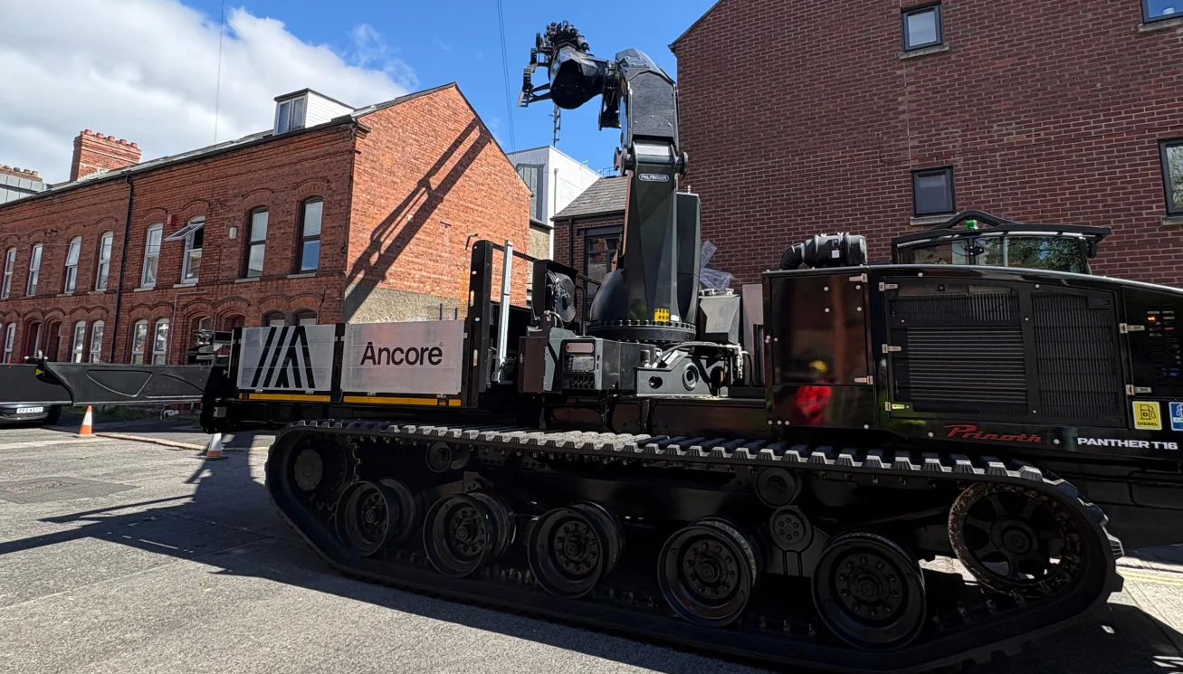 Tracked Crawler Crane